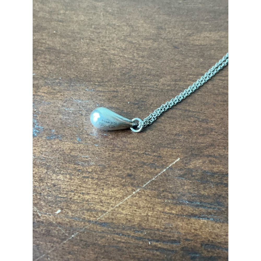 Tiffany & Co. Silver Tear Drop Necklace, 16 inch chain, NO BOX - Picture 5 of 6